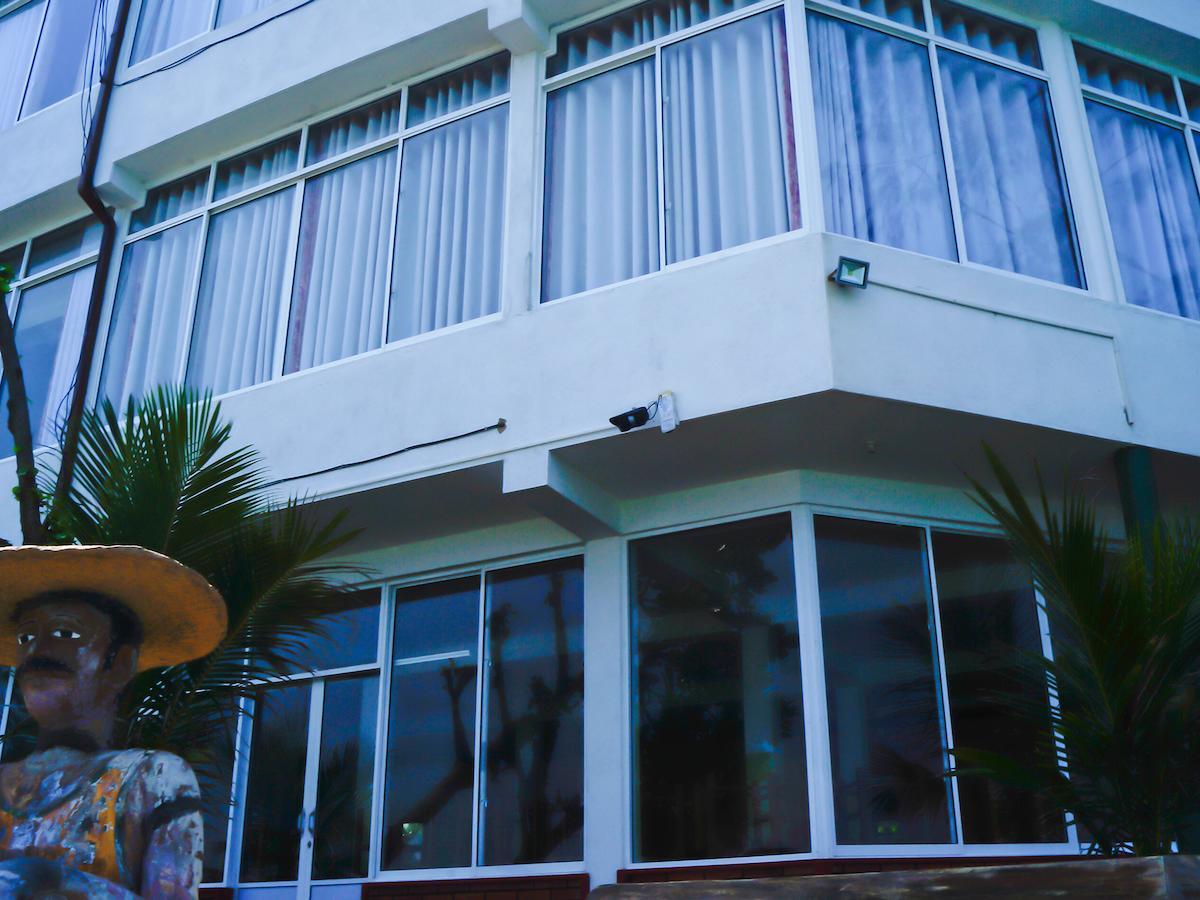 Sayurima Beach Hotel Ahangama Eksteriør bilde