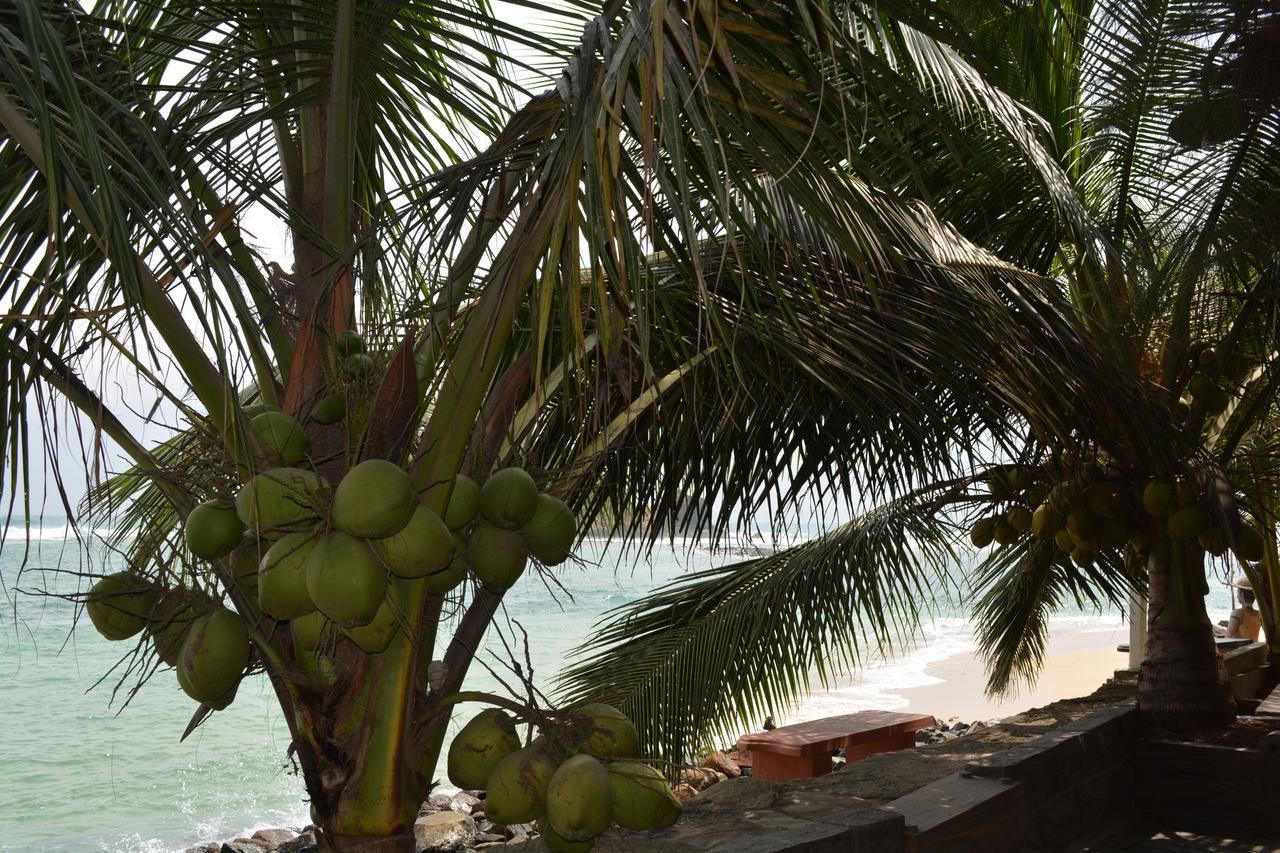 Sayurima Beach Hotel Ahangama Eksteriør bilde