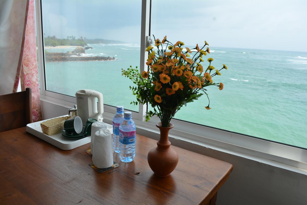 Sayurima Beach Hotel Ahangama Eksteriør bilde