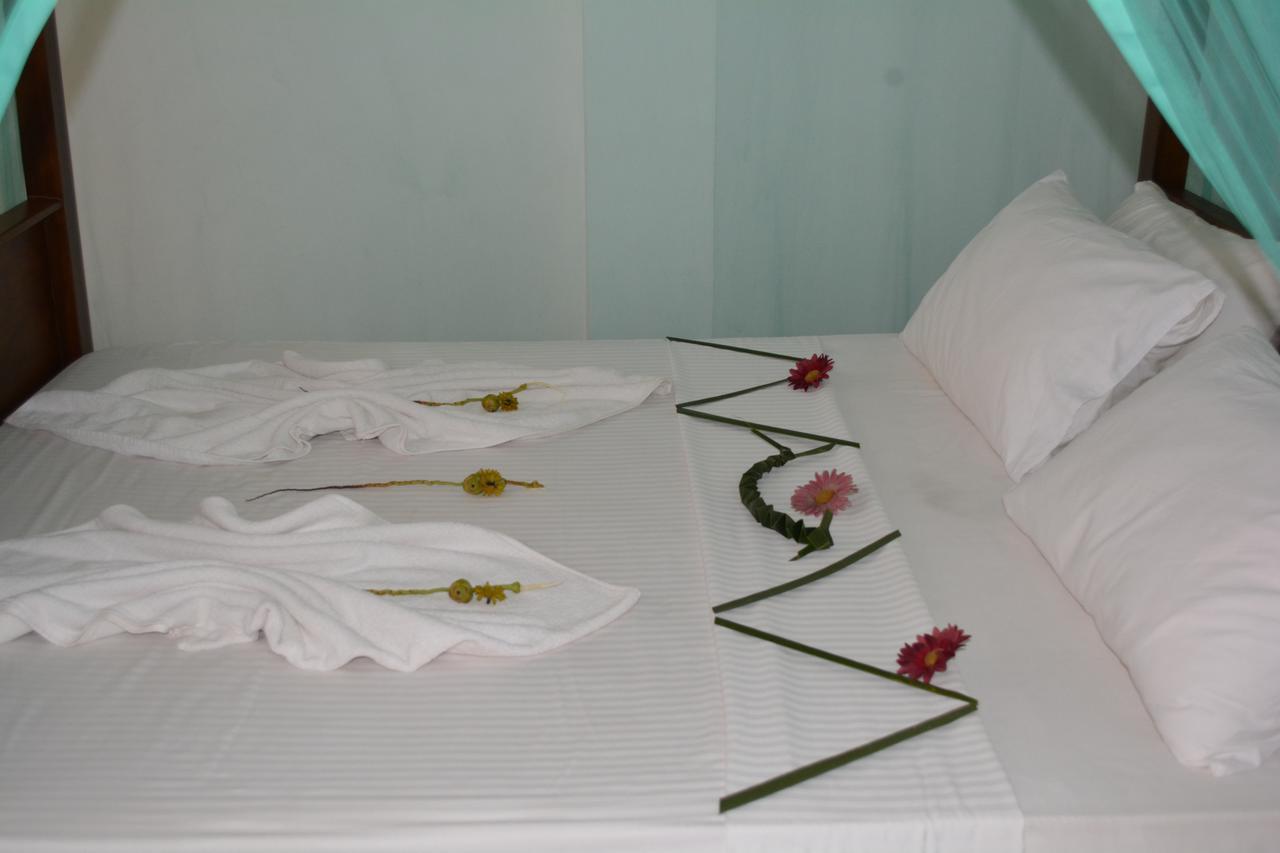 Sayurima Beach Hotel Ahangama Eksteriør bilde