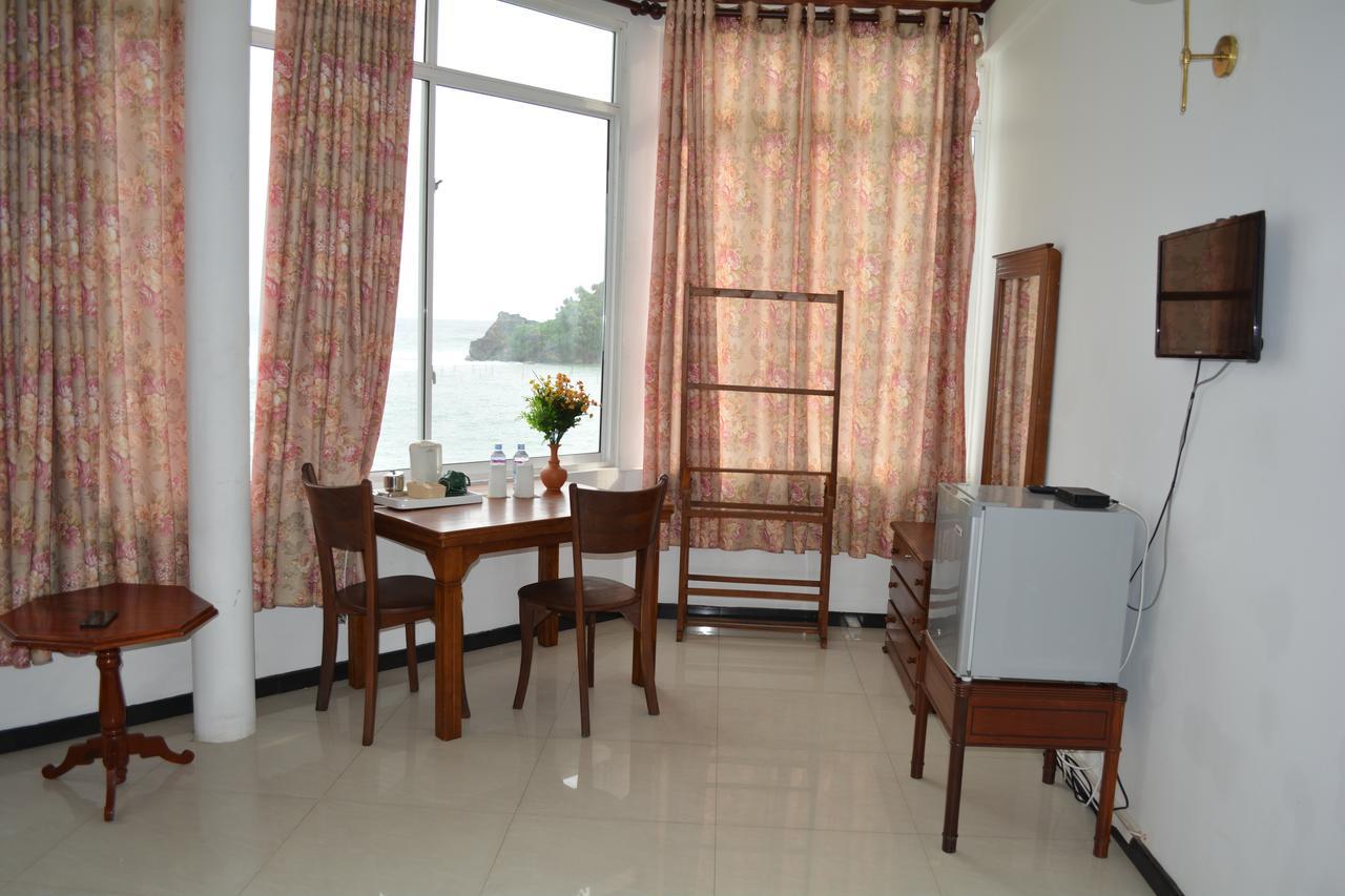 Sayurima Beach Hotel Ahangama Eksteriør bilde